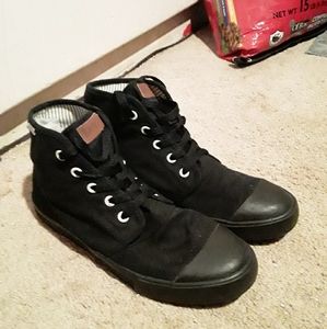 Bangs High top shoes